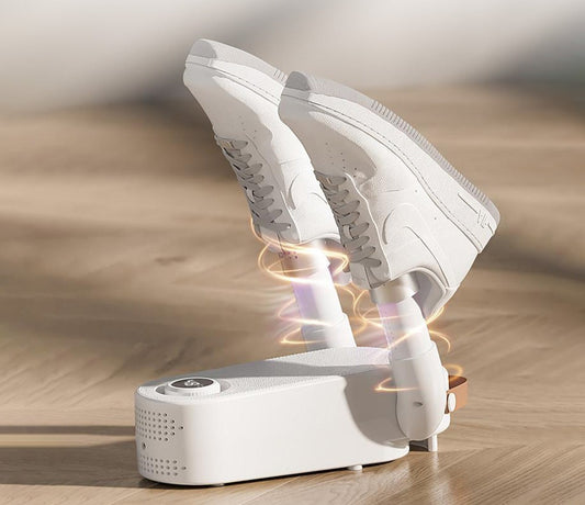 Uscător electric pentru încălțăminte